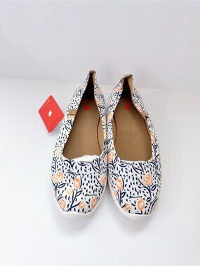 Size 10.5 UIN Tulip in May Flats Women’s Floral Art Travel Slip On Shoes